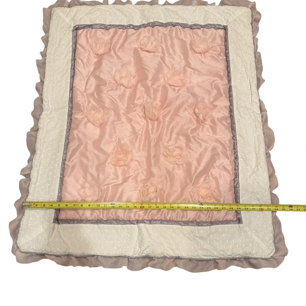 THE PEANUTSHELL ARIANNA PINK GRAY ELEGANT NURSERY BABY CRIB QUILT ONLY